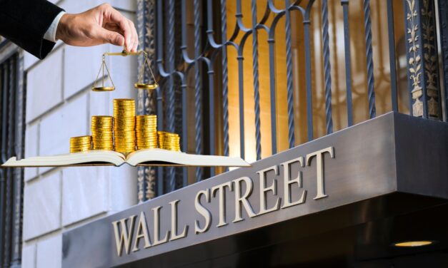 Wall Street è in bilico tra tech in calo e le decisioni della Fed: cosa sta succedendo?